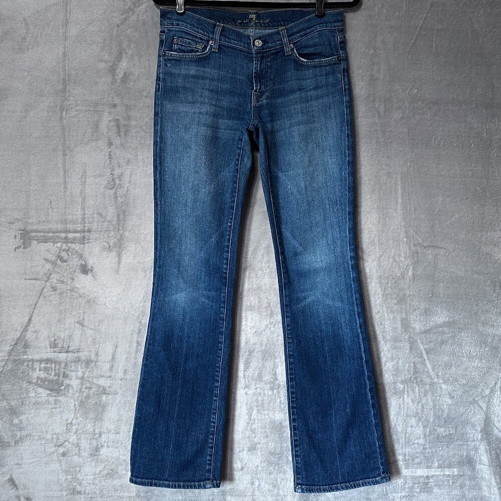 7FAM Bootcut Jeans Size 29 Embroidered Flap Pockets